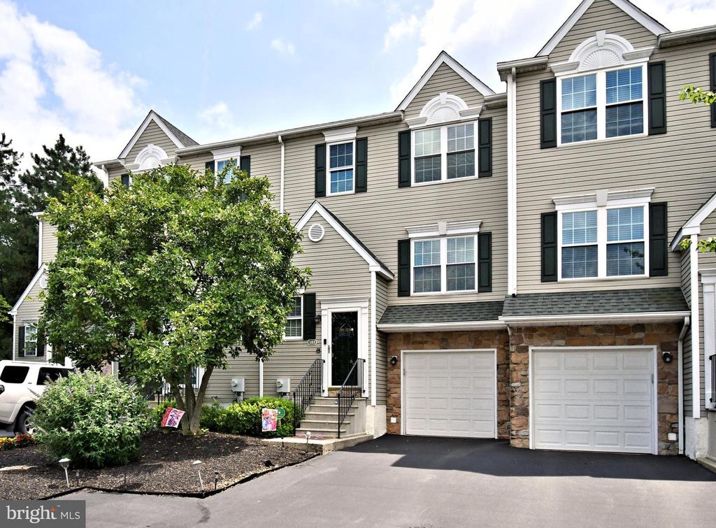103 GREEN VIEW CT, Plymouth Meeting, PA 19462