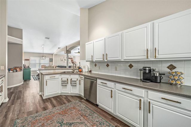 1722 TEALBRIAR AVENUE, Oviedo, FL 32765