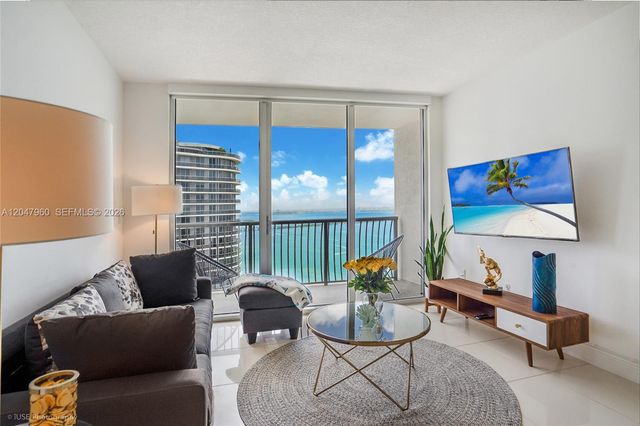 1750 N Bayshore Dr 5203, Miami, FL 33132