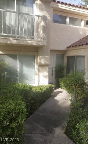 6974 Emerald Springs Lane, Las Vegas, NV 89113