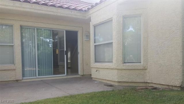 6974 Emerald Springs Lane, Las Vegas, NV 89113