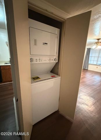 126 N Meyers Drive B, Lafayette, LA 70508