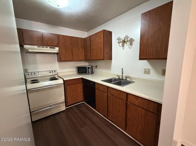 126 N Meyers Drive B, Lafayette, LA 70508