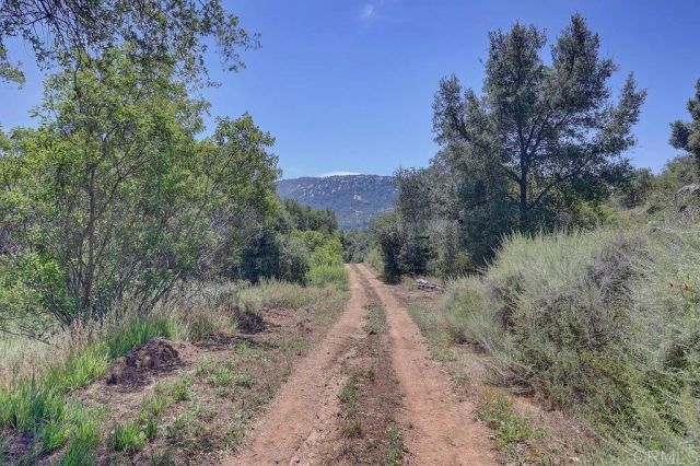 Camino Estribo 940220003, Temecula, CA 92590
