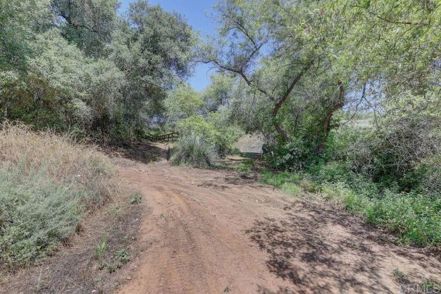 Camino Estribo 940220003, Temecula, CA 92590