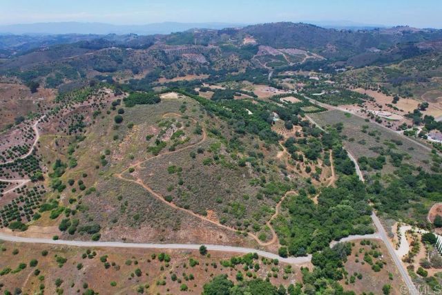 Camino Estribo 940220003, Temecula, CA 92590