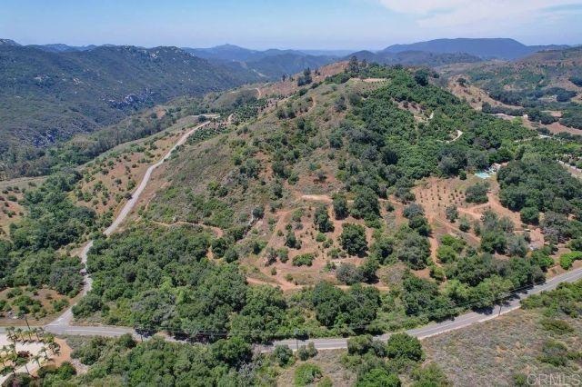 Camino Estribo 940220003, Temecula, CA 92590