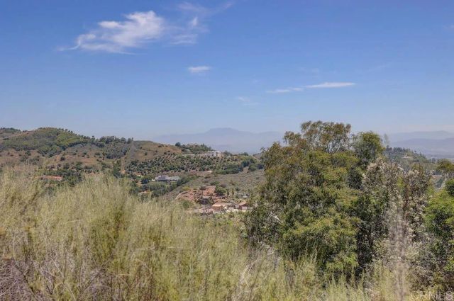 Camino Estribo 940220003, Temecula, CA 92590