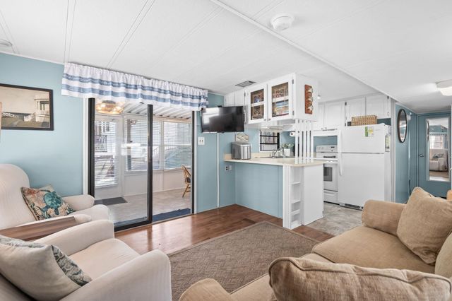 6001-1543 S Kings Hwy., Myrtle Beach, SC 29575