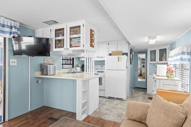 6001-1543 S Kings Hwy., Myrtle Beach, SC 29575