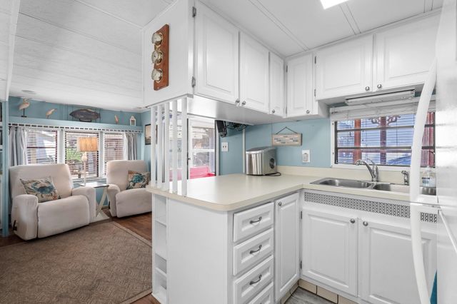6001-1543 S Kings Hwy., Myrtle Beach, SC 29575