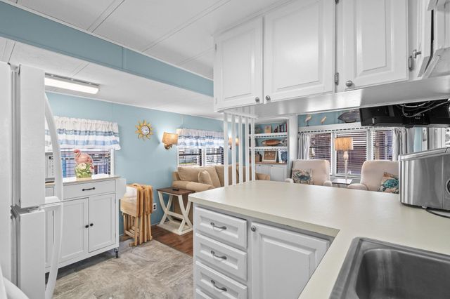 6001-1543 S Kings Hwy., Myrtle Beach, SC 29575