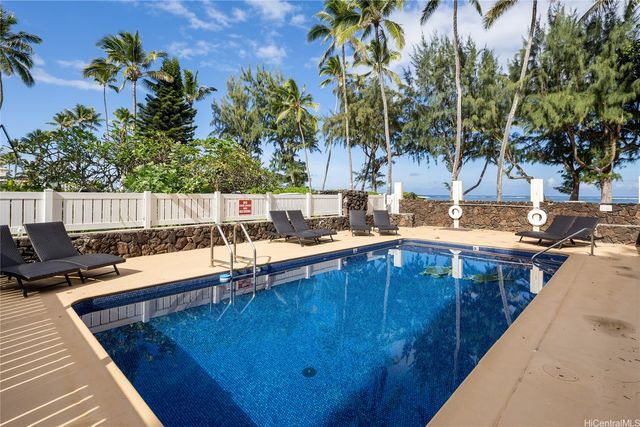 53-549 Kamehameha Highway 209, Hauula, HI 96717