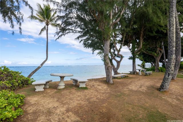 53-549 Kamehameha Highway 209, Hauula, HI 96717