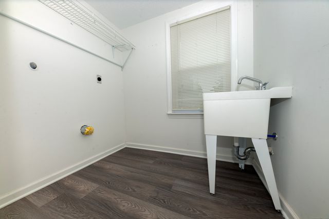 19 Rhea Street, New Haven, CT 06512