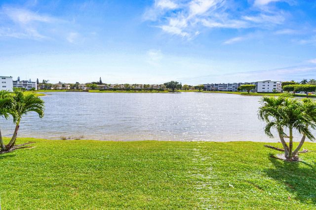 2056 Exeter D, Boca Raton, FL 33434