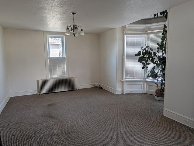 208 S Washington Avenue, Ludington, MI 49431