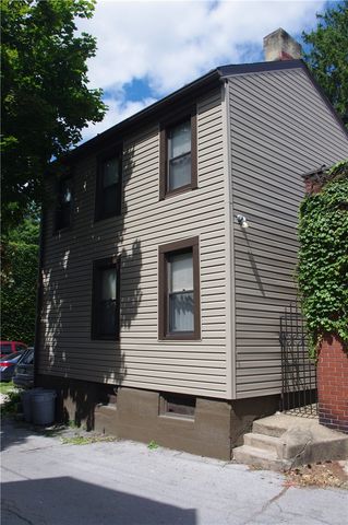 5884 Ellsworth Ave, Shadyside, PA 15232