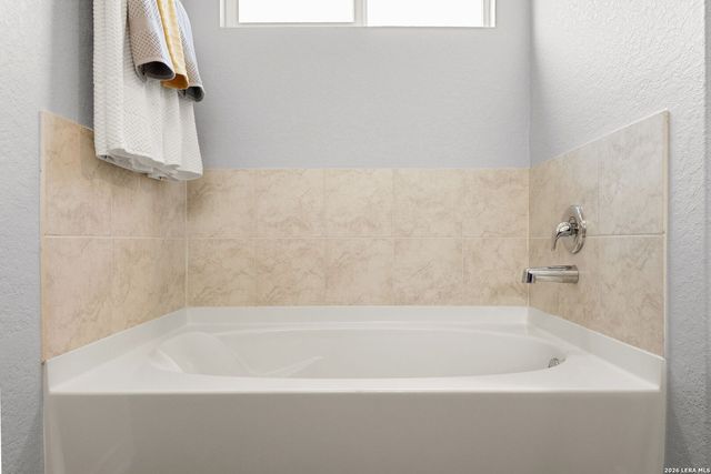 213 Little Wichita, Cibolo, TX 78108