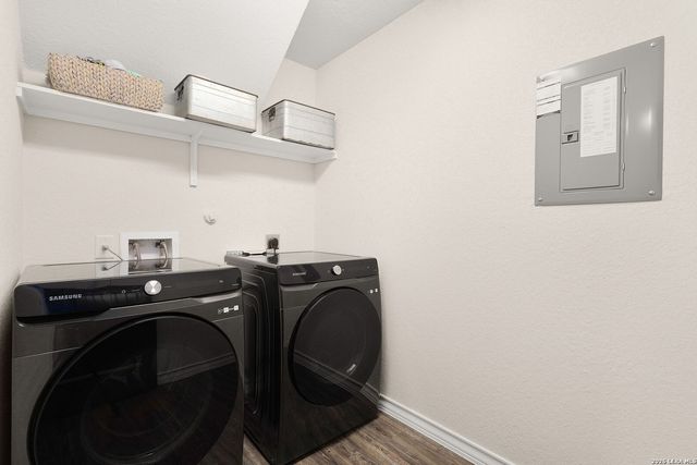 213 Little Wichita, Cibolo, TX 78108