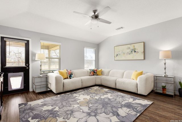 213 Little Wichita, Cibolo, TX 78108