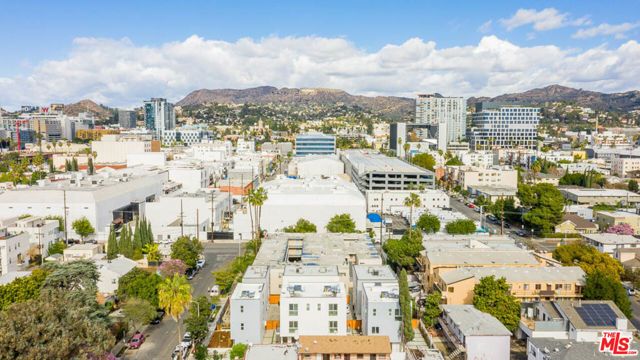 1236 N Beachwood Drive, Los Angeles, CA 90038