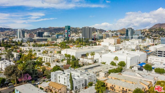 1236 N Beachwood Drive, Los Angeles, CA 90038