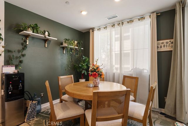 1000 N Tangent Privado 202, Ontario, CA 91764