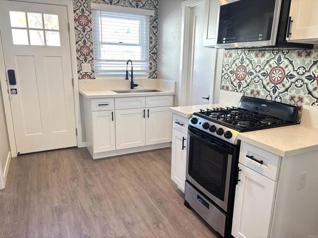 181 189 N Waverly Street, Orange, CA 92866