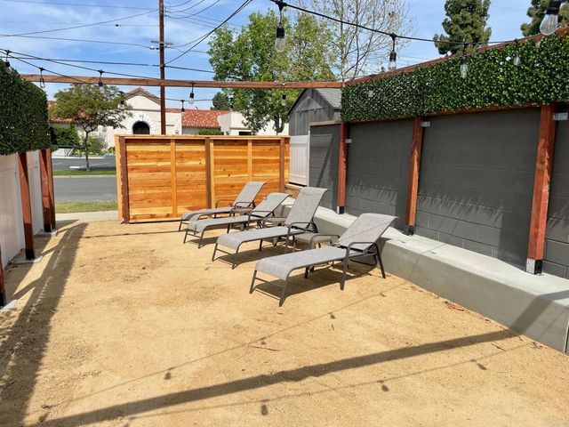 181 189 N Waverly Street, Orange, CA 92866