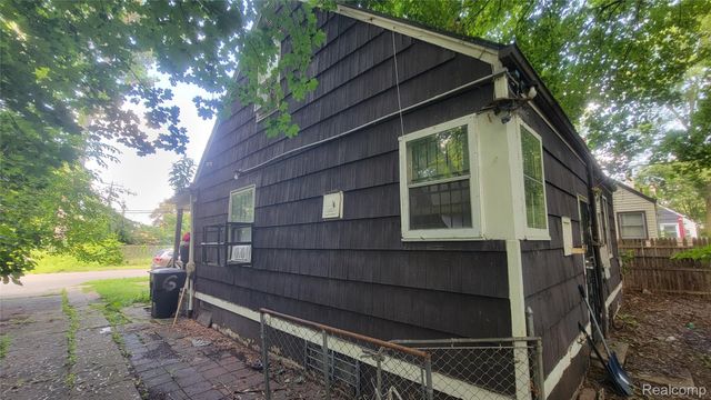 20931 Pickford Street, Detroit, MI 48219