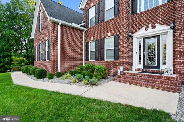 6865 CROCKETT CT, Hughesville, MD 20637