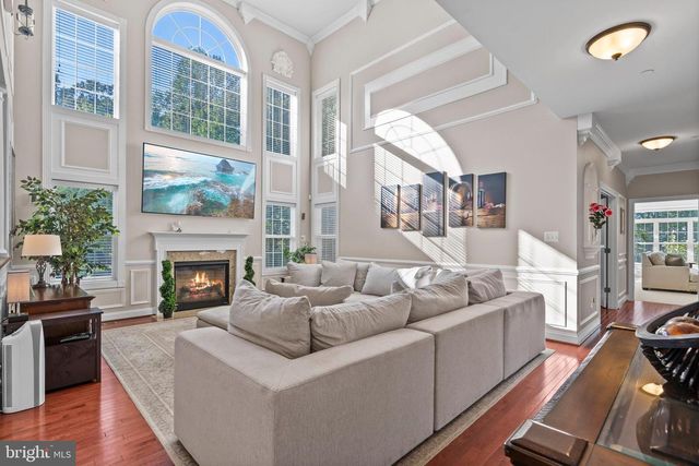 6865 CROCKETT CT, Hughesville, MD 20637