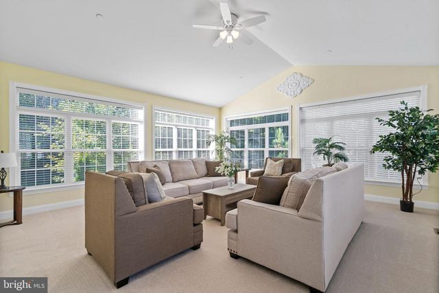 6865 CROCKETT CT, Hughesville, MD 20637