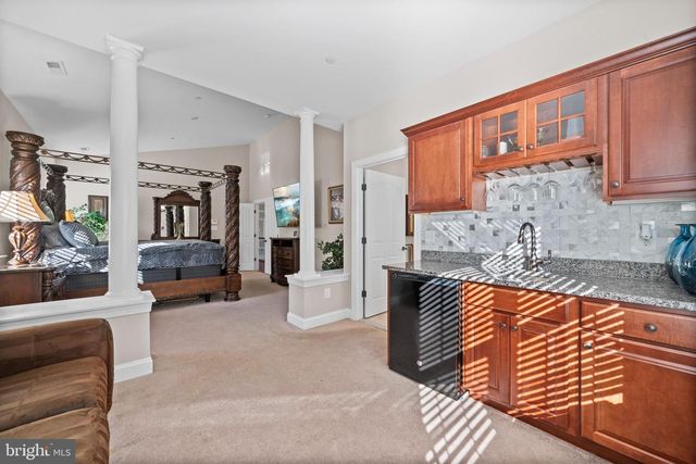 6865 CROCKETT CT, Hughesville, MD 20637