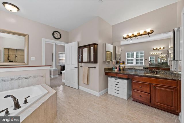 6865 CROCKETT CT, Hughesville, MD 20637