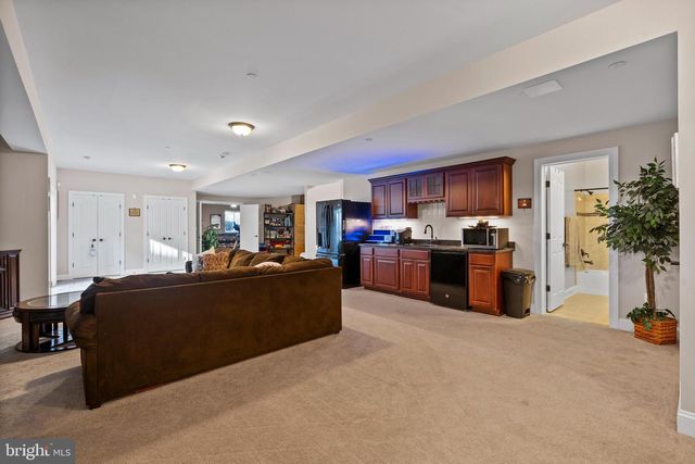 6865 CROCKETT CT, Hughesville, MD 20637