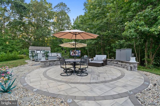 6865 CROCKETT CT, Hughesville, MD 20637