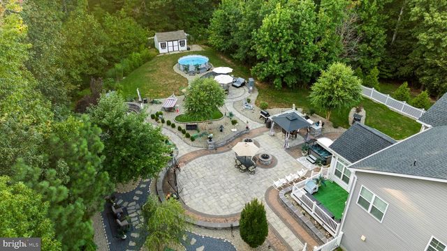 6865 CROCKETT CT, Hughesville, MD 20637