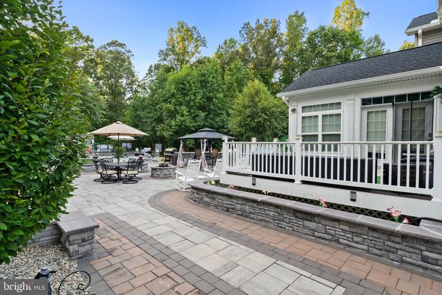 6865 CROCKETT CT, Hughesville, MD 20637