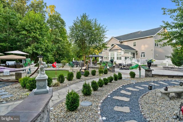 6865 CROCKETT CT, Hughesville, MD 20637