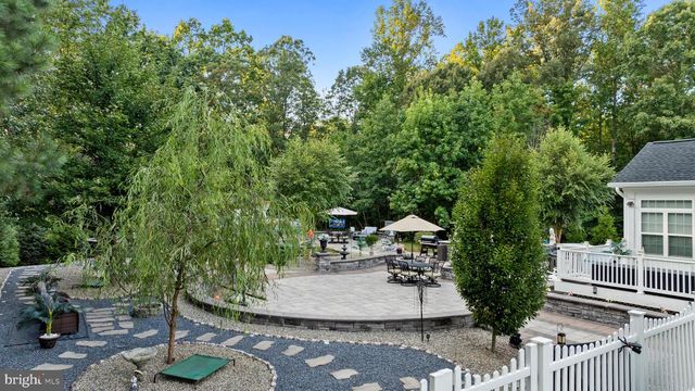 6865 CROCKETT CT, Hughesville, MD 20637