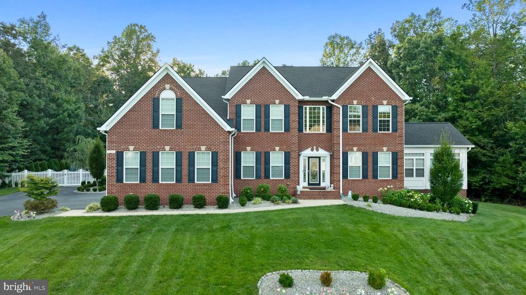 6865 CROCKETT CT, Hughesville, MD 20637