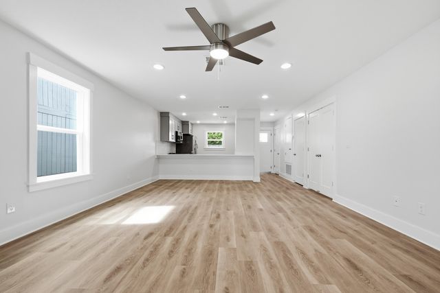 11 Court Drive 11, Destin, FL 32541