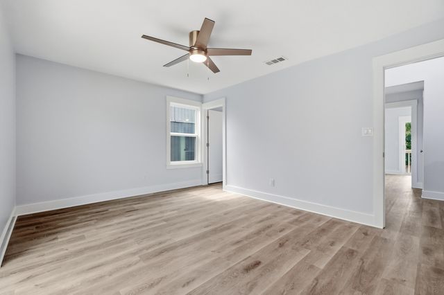 11 Court Drive 11, Destin, FL 32541