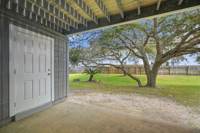 11 Court Drive 11, Destin, FL 32541