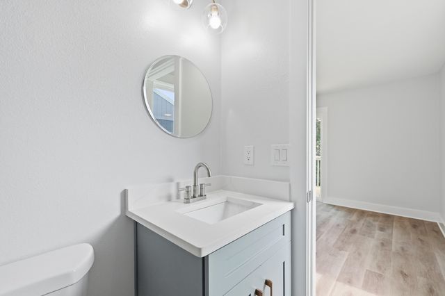 11 Court Drive 11, Destin, FL 32541