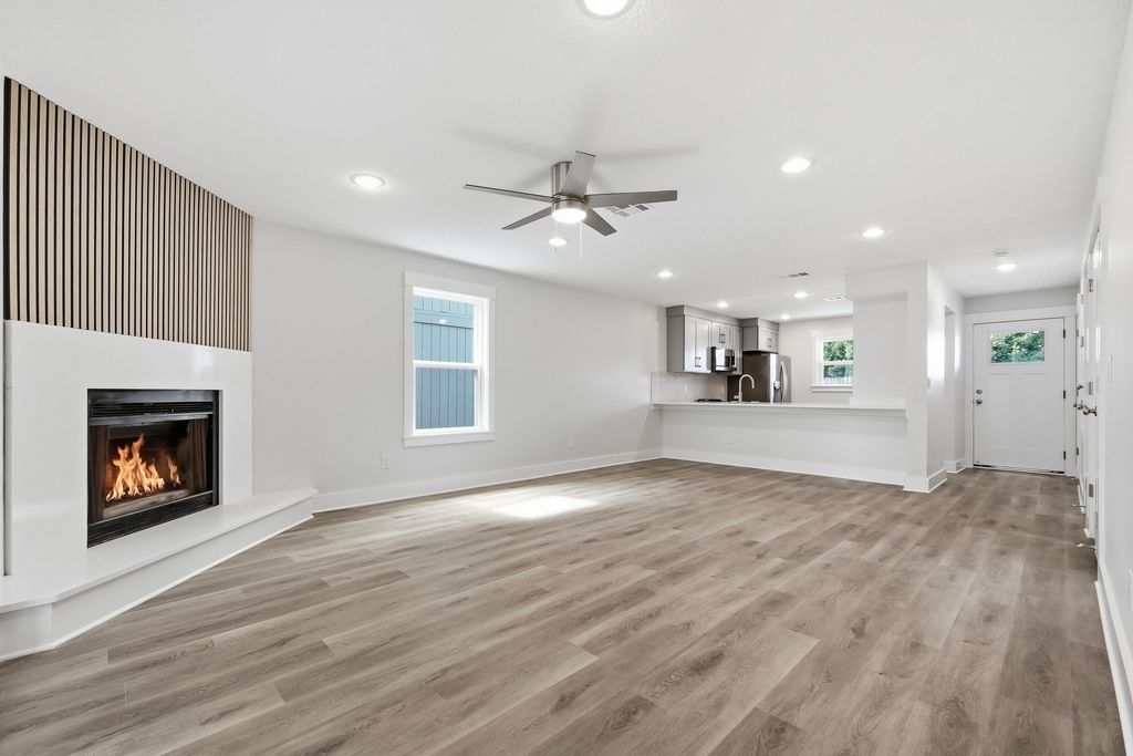 11 Court Drive 11, Destin, FL 32541