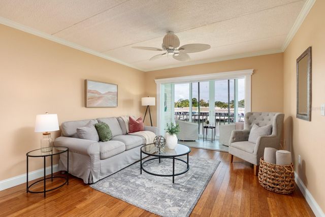 1 S BOCA CIEGA POINT BOULEVARD 204, St Petersburg, FL 33708