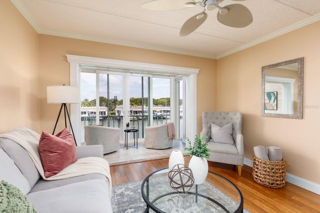 1 S BOCA CIEGA POINT BOULEVARD 204, St Petersburg, FL 33708